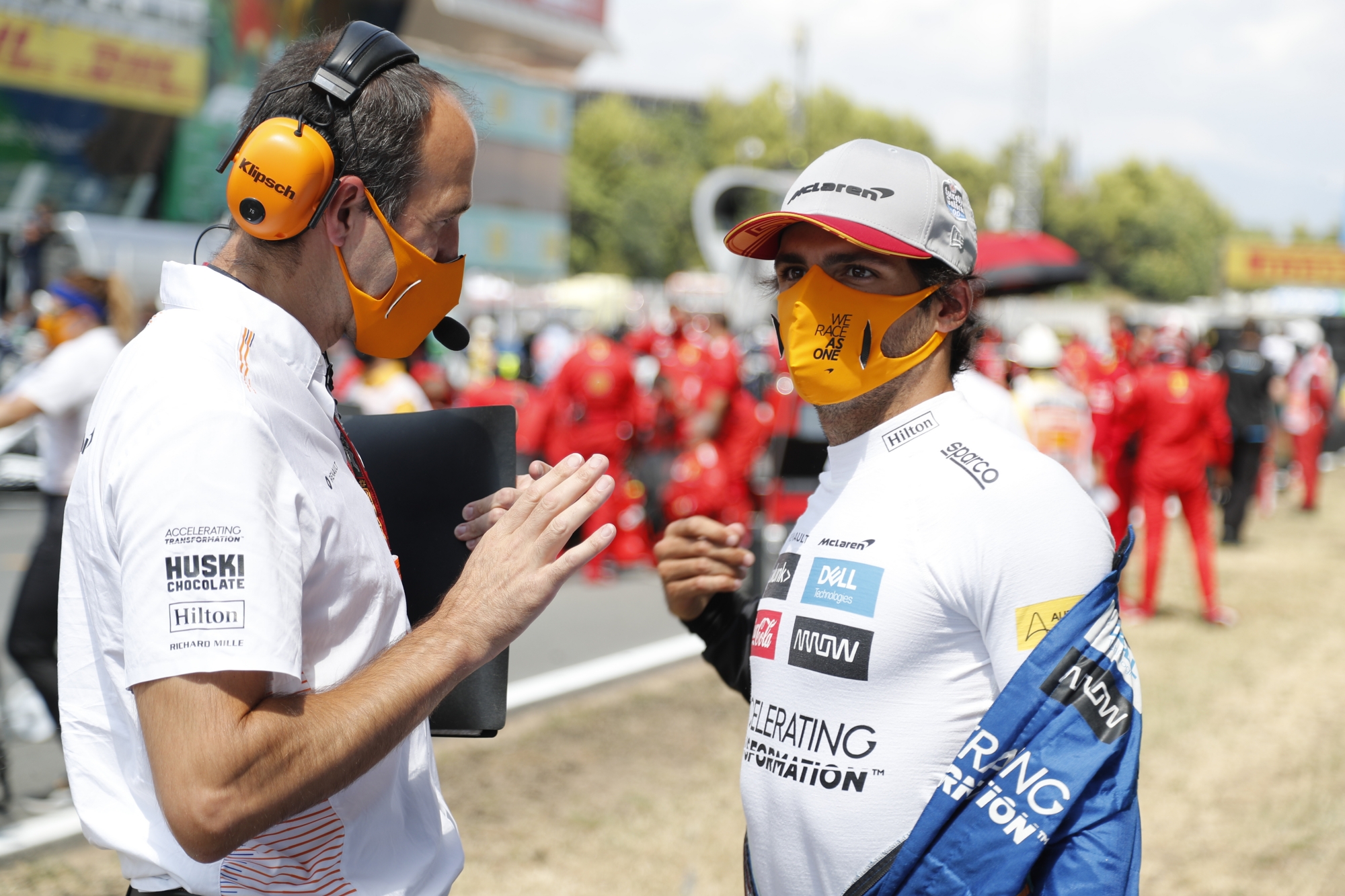 F1: Még most is igent mondana Sainz a Ferrarinak?