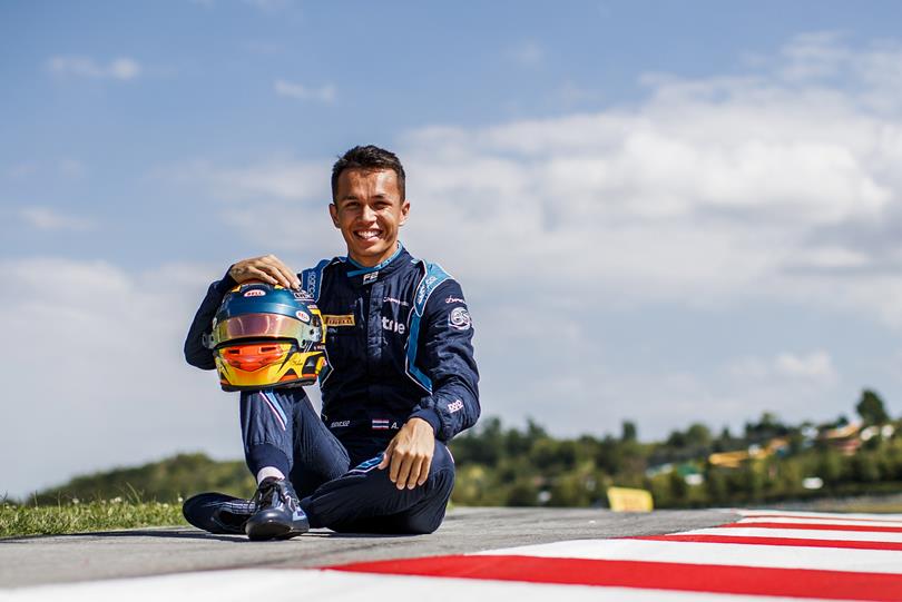 F1 - HIVATALOS: ALBON ÁTTÁNCOLT A NISSANTÓL A TORO ROSSÓHOZ