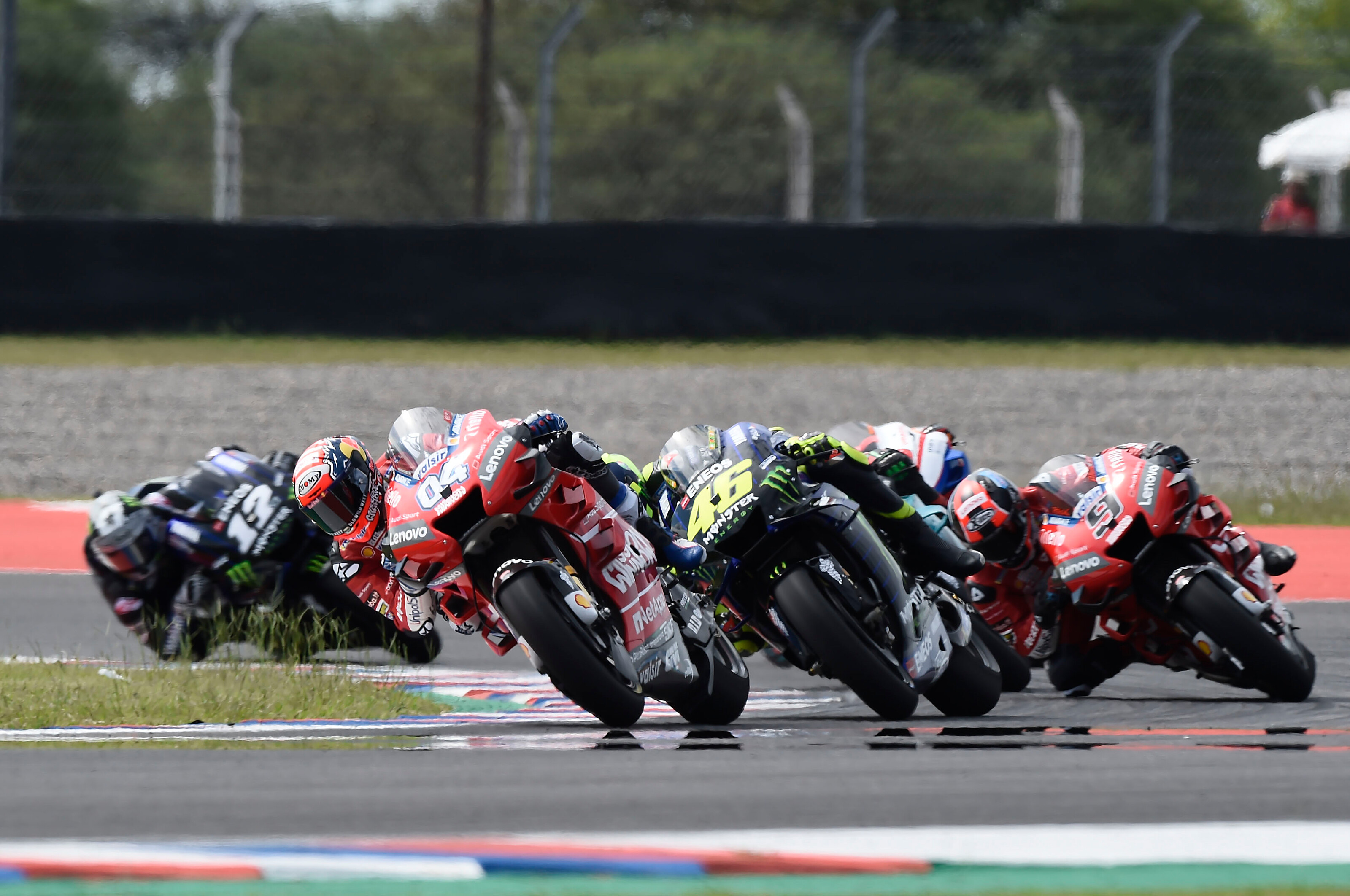Hivatalos: Az ötödik fordulóval indulhat a MotoGP-idény