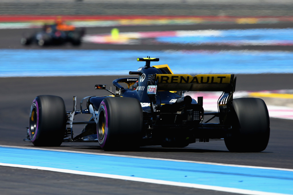 carlos_sainz_f1_grand_prix_france_practice_oqgsagfg-cdx.jpg