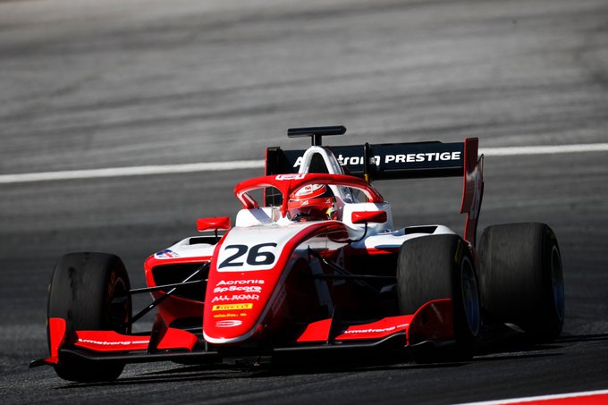 F3: Fordult a kocka: Armstrongé a pole, Shwartzman a középmezőnyben