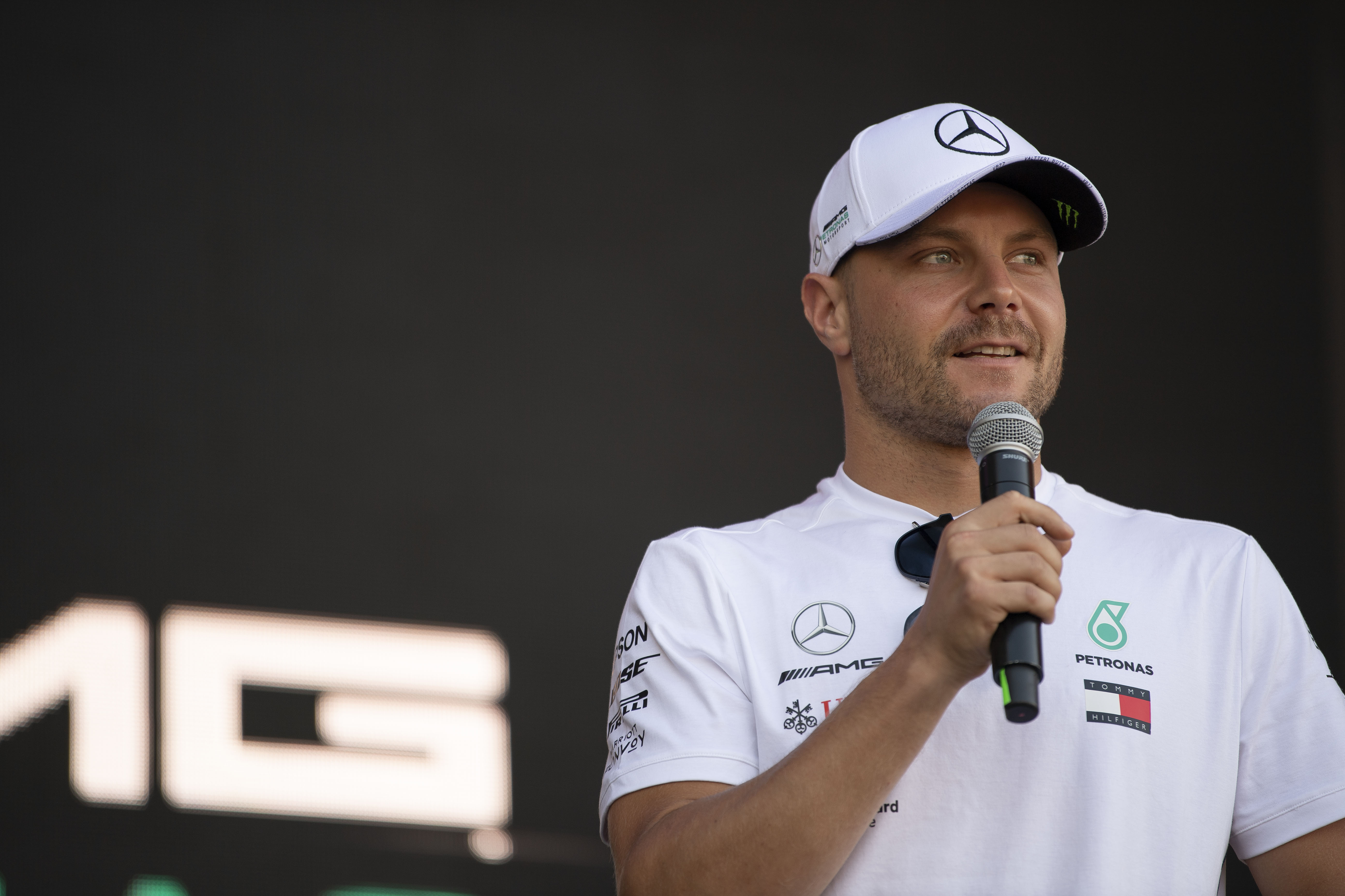 F1: Bottasnak ajándék, hogy a Mercedes pilótája lehet
