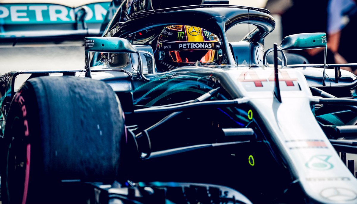 F1 - KIBÉRELTE AZ ELSŐ SORT A MERCEDES A SZEZONZÁRÓRA