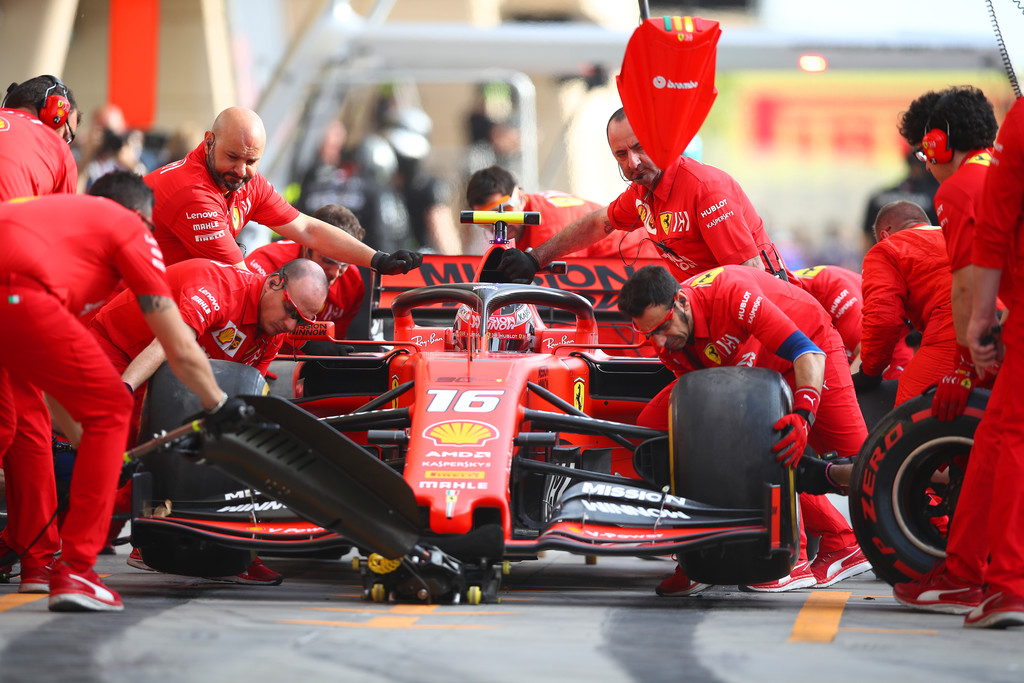 F1 - AZ IDŐMÉRŐ ELŐTT IS TAROLT A FERRARI