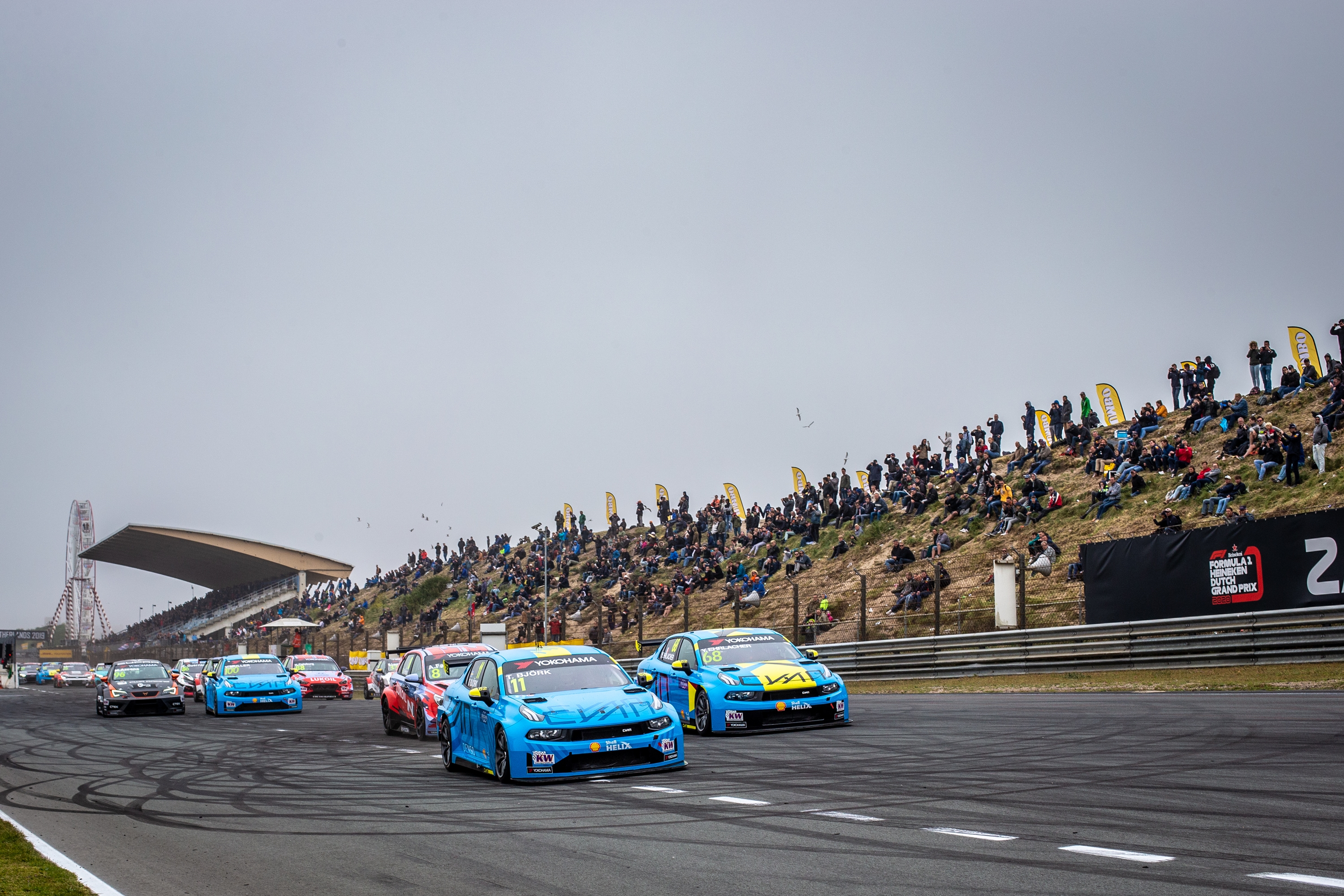 WTCR - KÉK ZAVAR: KIDERÜLT, MI OKOZTA A FELFORDULÁST A LYNK&CO-NÁL