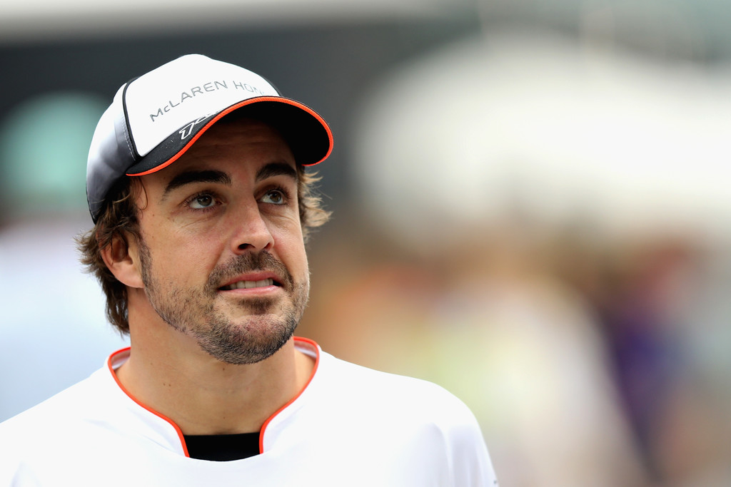 F1 - ALONSO KEMÉNY KRITIKÁT FOGALMAZOTT A FORMA-1-RŐL