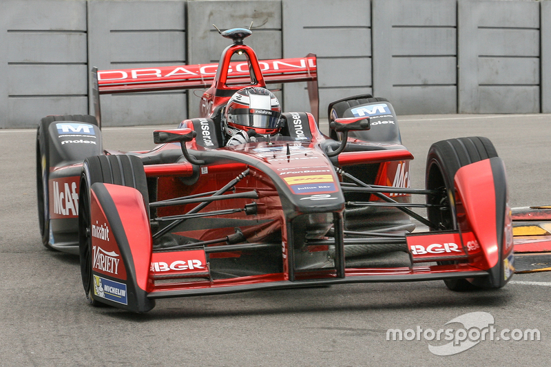 formula-e-punta-del-este-eprix-2015-jerome-d-ambrosio-dragon-racing_1_1.jpg