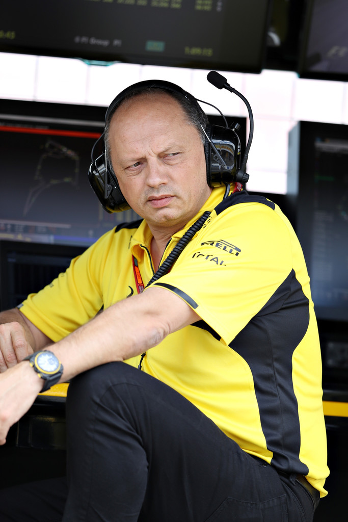 frederic_vasseur_f1_grand_prix_germany_practice_8o_yabjgdajx.jpg