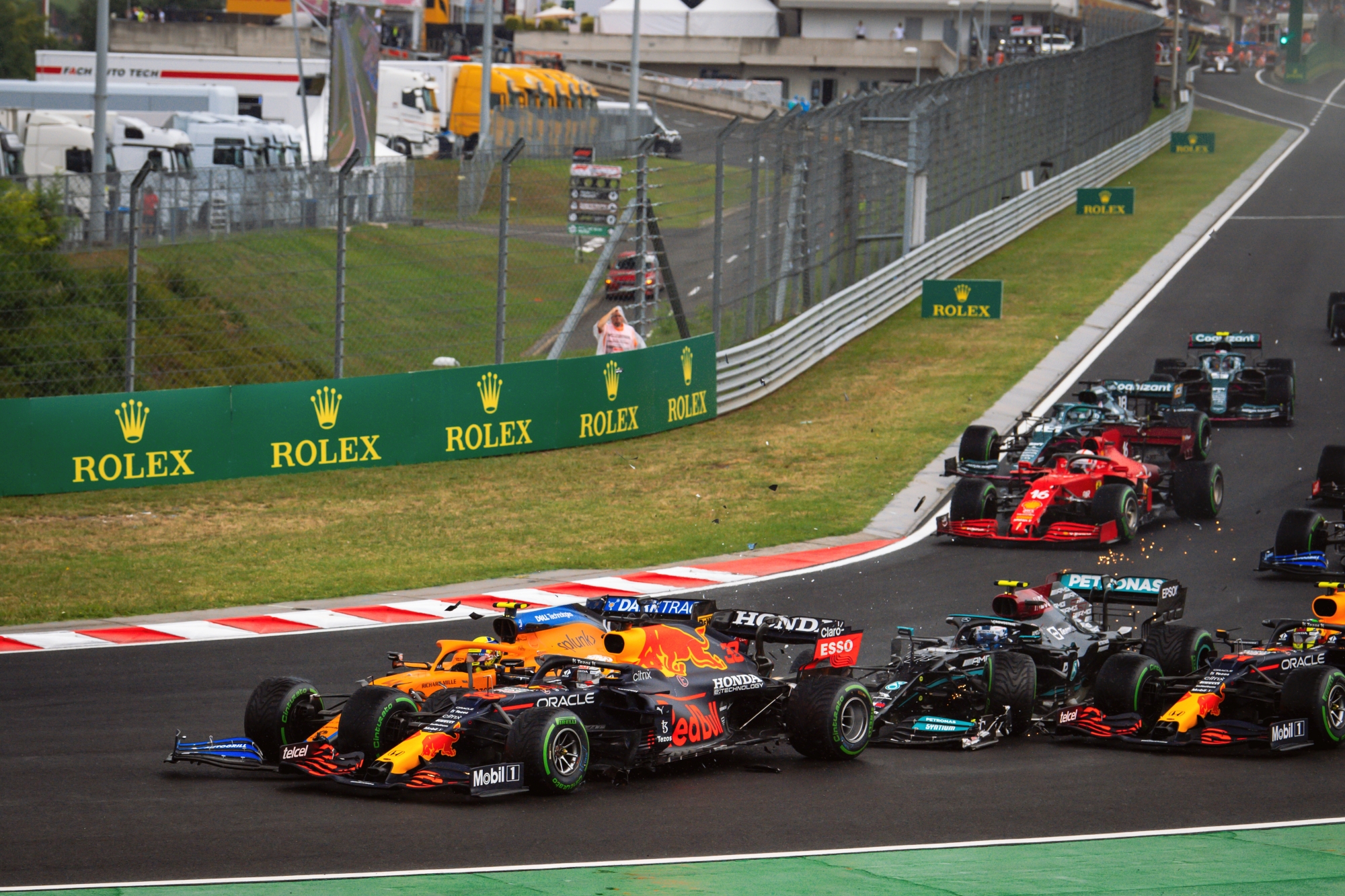 Új évaddal jön a Netflix F1-es sorozata