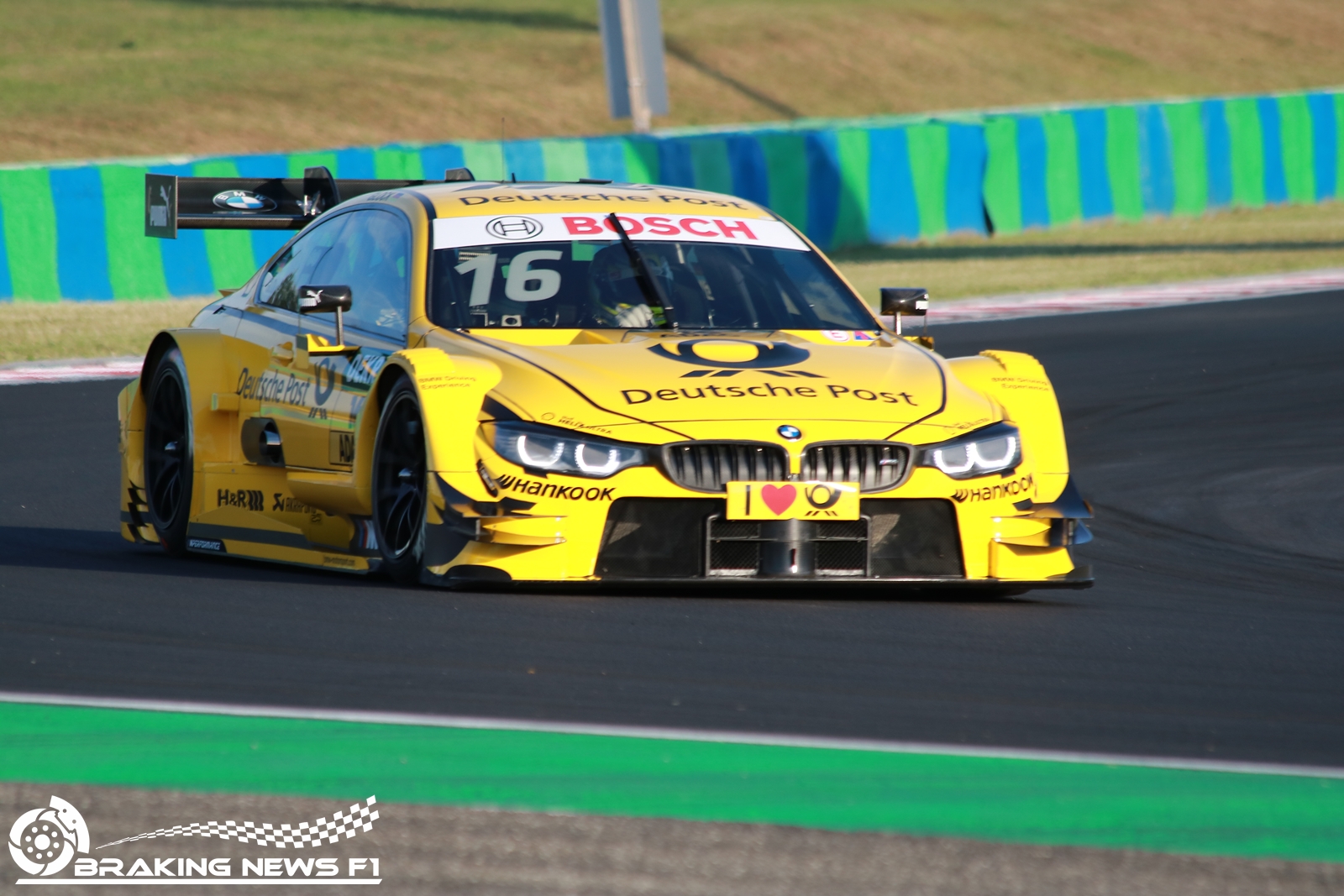 DTM - MARAD A BMW A KÖVETKEZŐ ÉVEKBEN IS