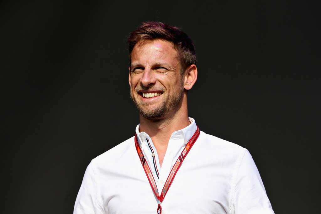 F1 - JENSON BUTTON IS FELCSAP TÉVÉS SZAKÉRTŐNEK