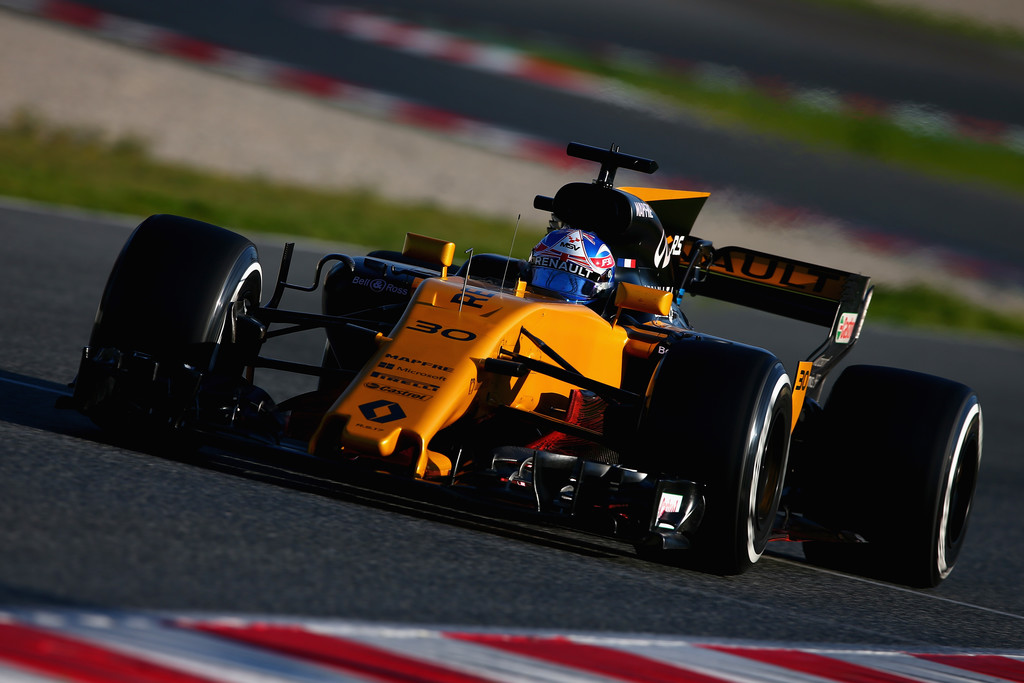 jolyon_palmer_f1_winter_testing_barcelona_iwx10ytuwpax.jpg