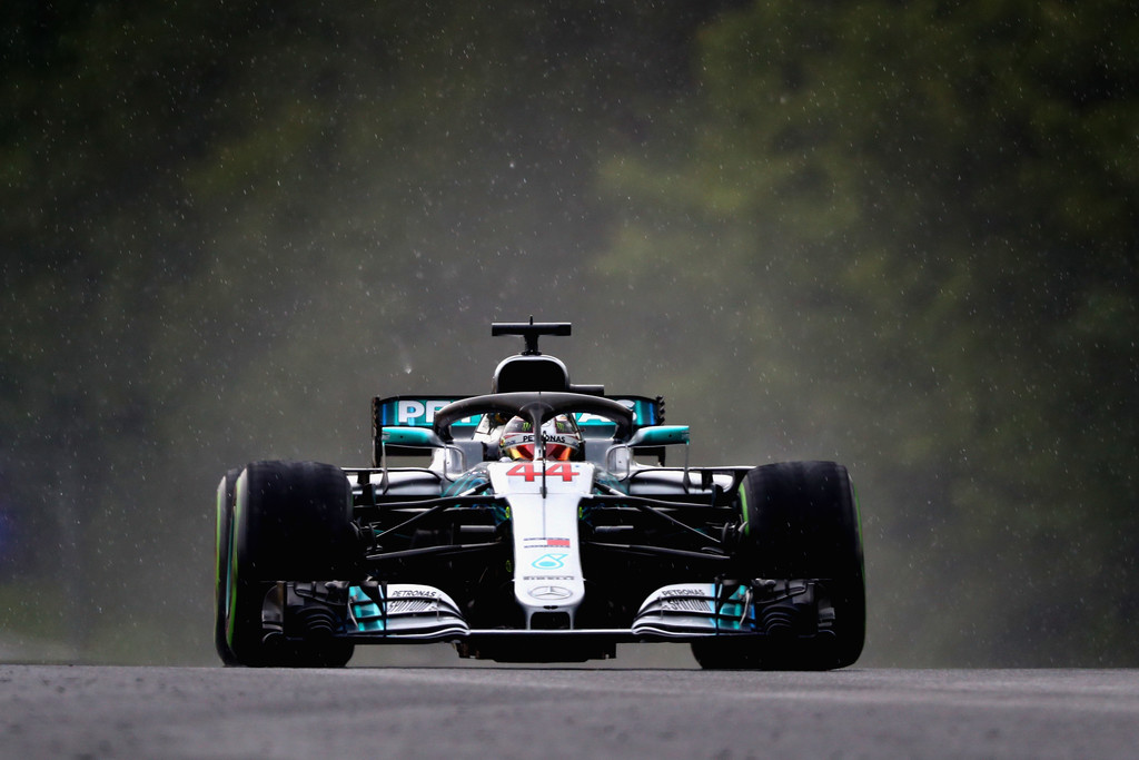 lewis_hamilton_f1_grand_prix_hungary_qualifying_rd5lxc9y4tmx.jpg