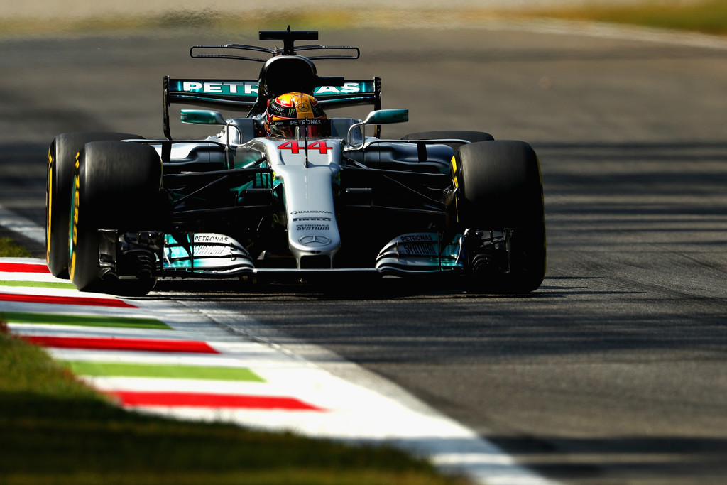 lewis_hamilton_f1_grand_prix_italy_practice_46mzvhzuhnux.jpg