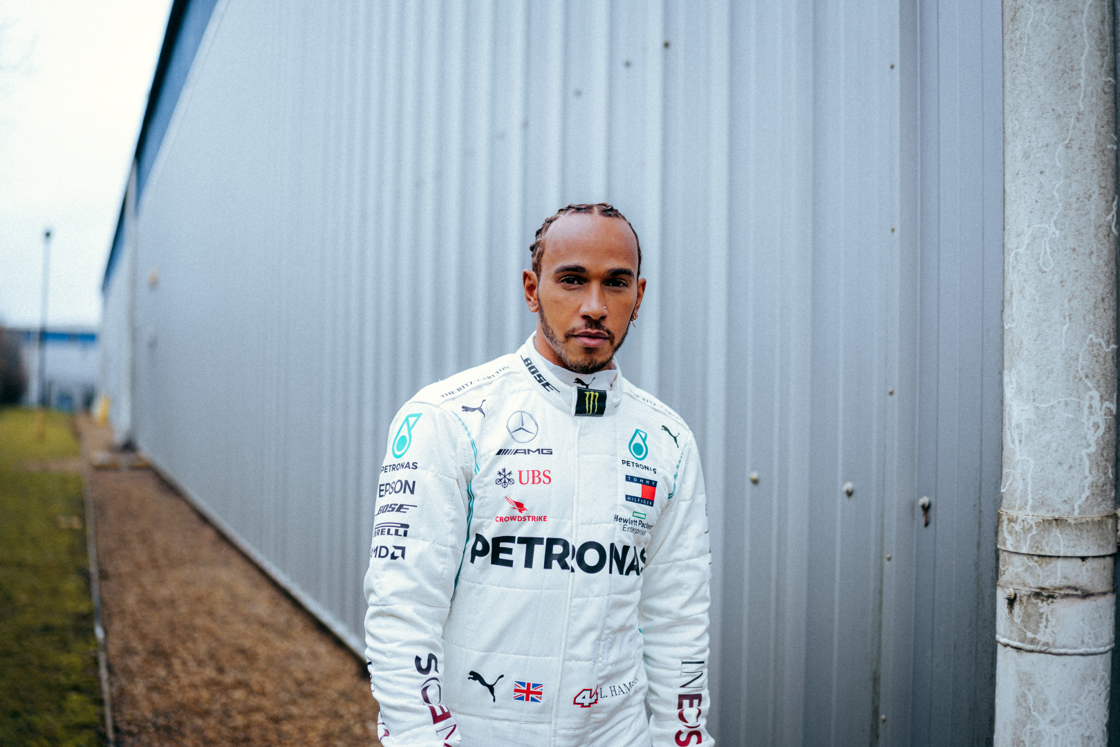 F1: Hamilton tiszta vizet öntött a pohárba, ezért maradt Ausztráliában