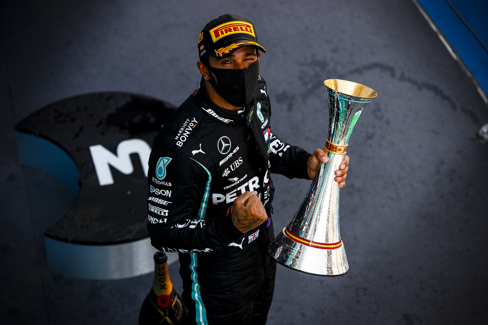 F1: Saját versenycsapatot indít Hamilton
