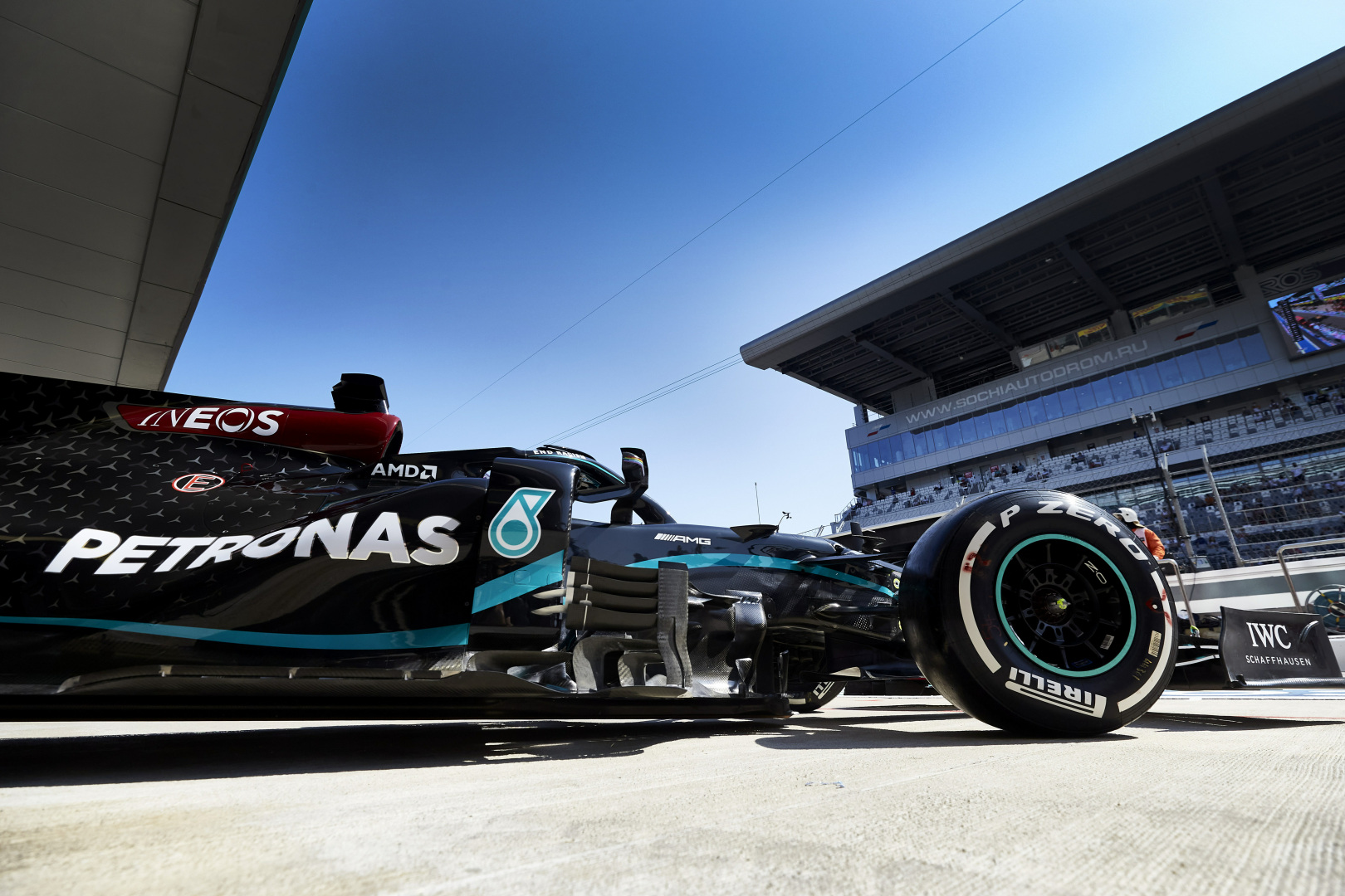 F1: Szorosabbra fűzi viszonyát az AMG-vel a Mercedes