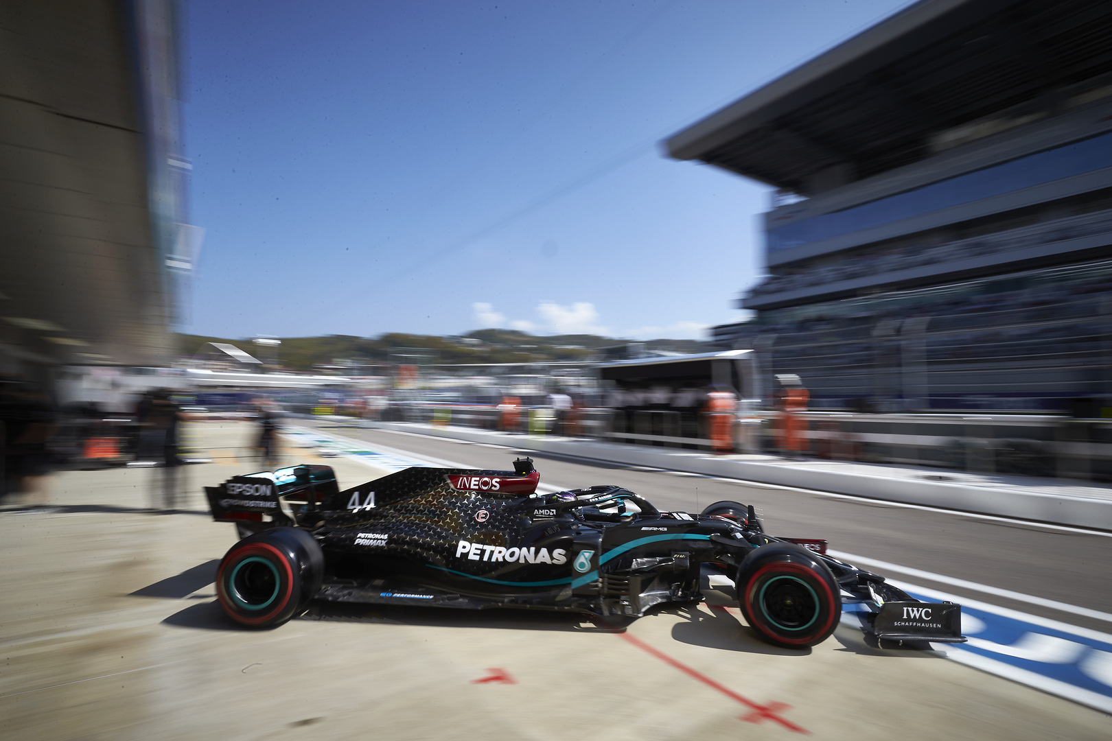F1: Szabálymódosítás Hamilton tavalyi hibája után