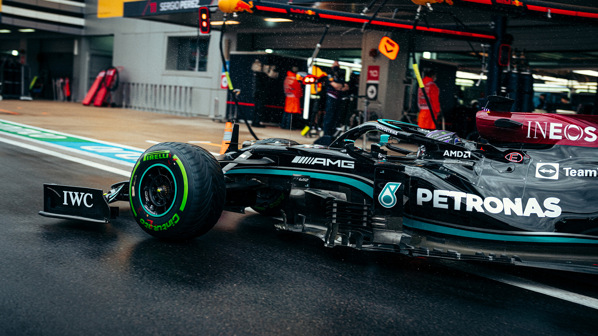 F1: Meredek pletykát terjesztettek, reagált a Mercedes