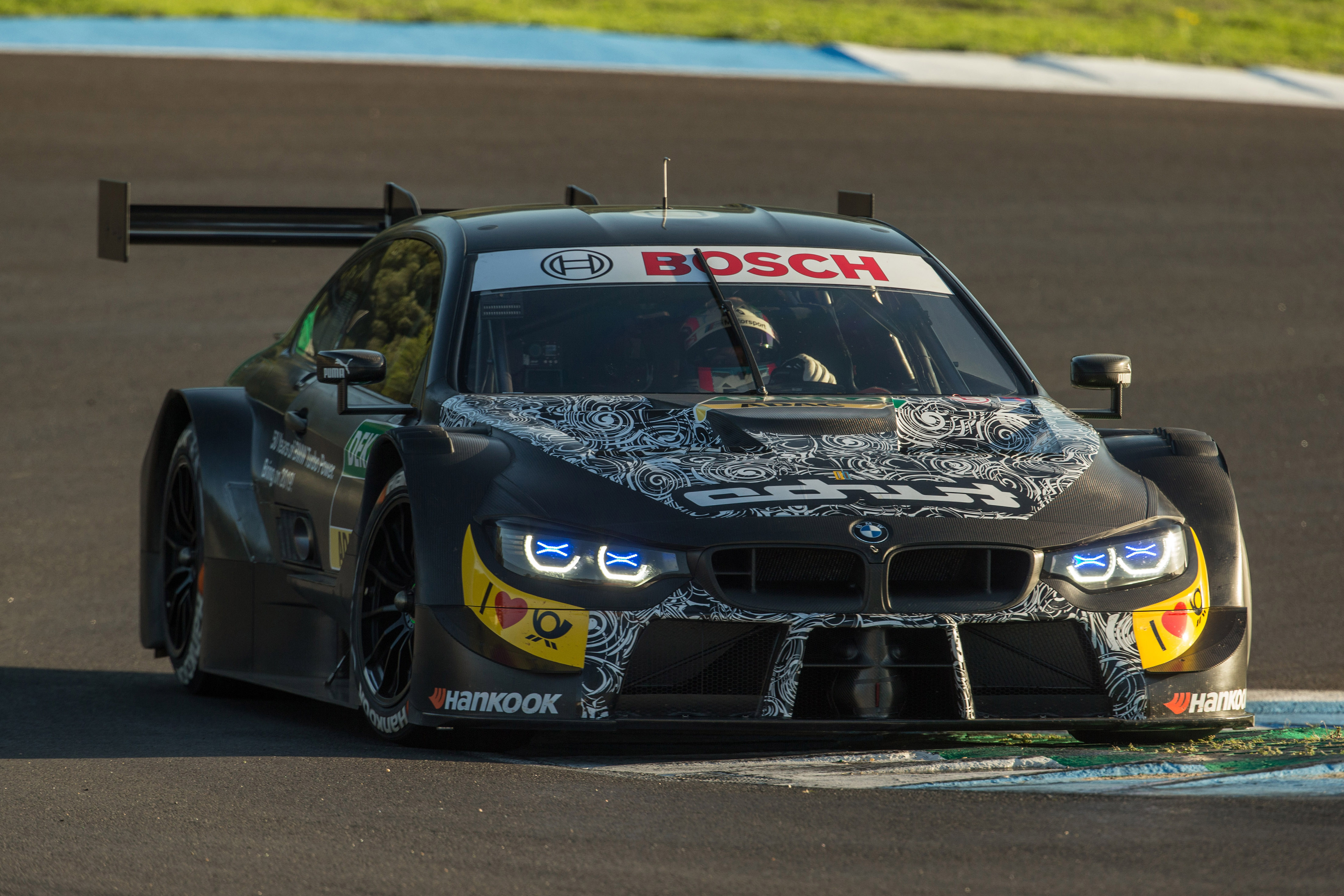 DTM - ÖT 2019-ES PILÓTÁJÁT IS BEJELENTETTE A BMW