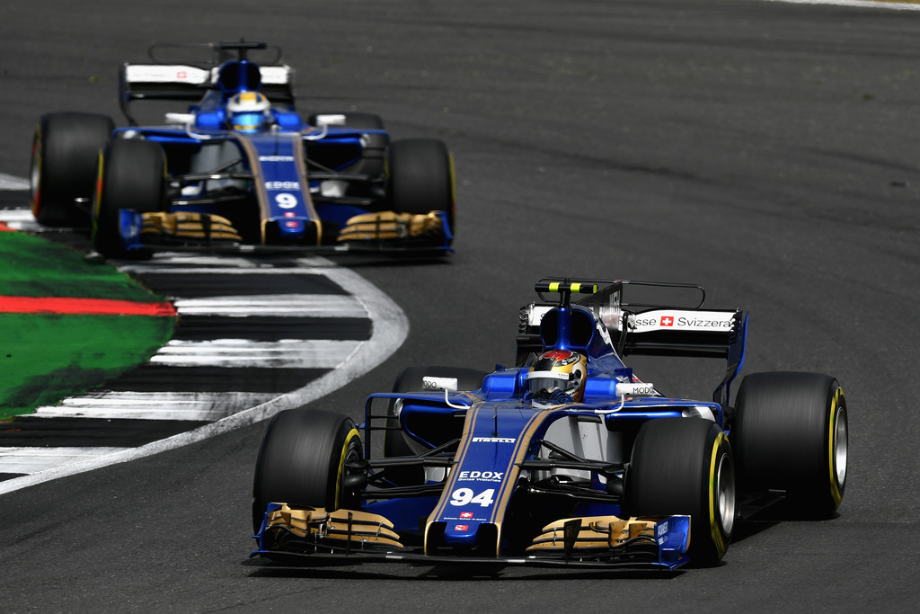 F1 - FORMA-2-ES VERSENYZŐKET INDÍT A SAUBER A HUNGARORINGI TESZTEN