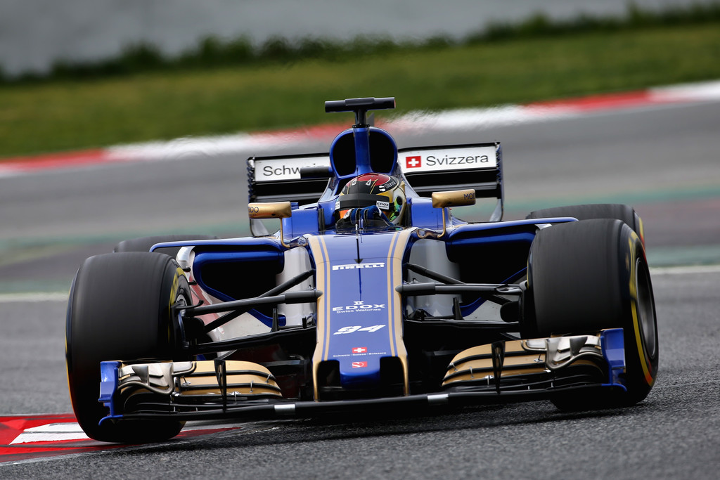 pascal_wehrlein_f1_winter_testing_barcelona_74wgb6f7eygx_1.jpg