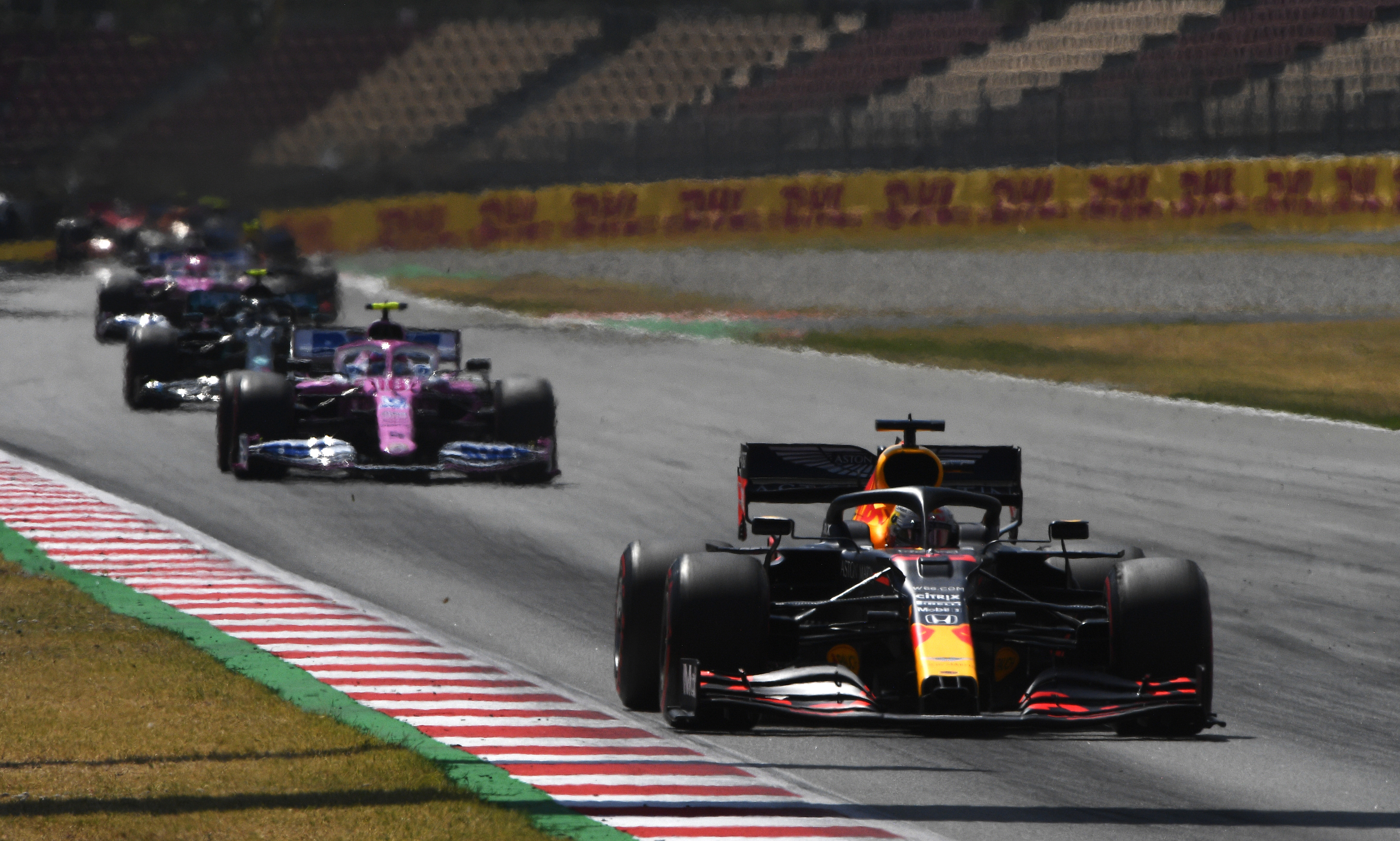 F1: Megállapodtak a csapatok, örülhet a Red Bull