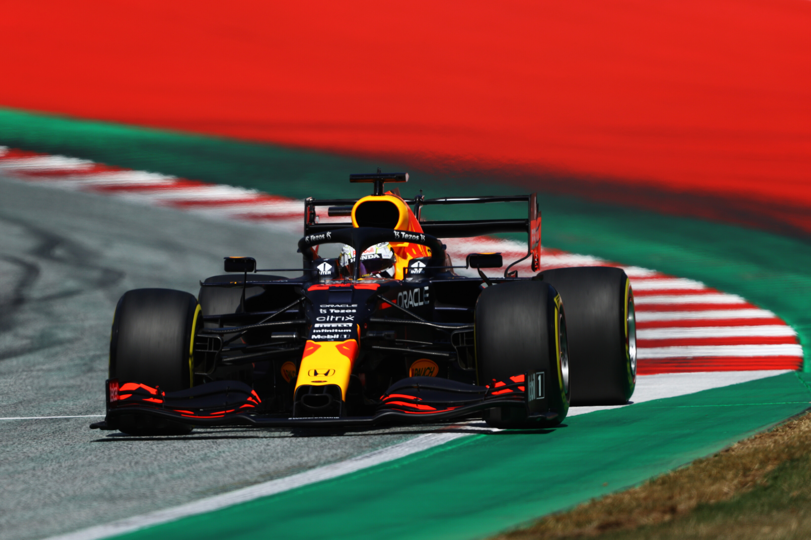 F1: Verstappen-pole, Norris-parádé az időmérőn