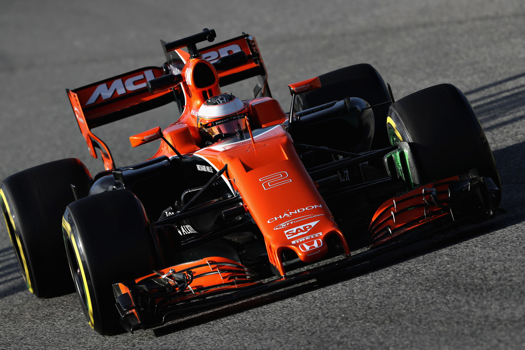 stoffel_vandoorne_f1_winter_testing_barcelona_o3eugu60lkwx.jpg