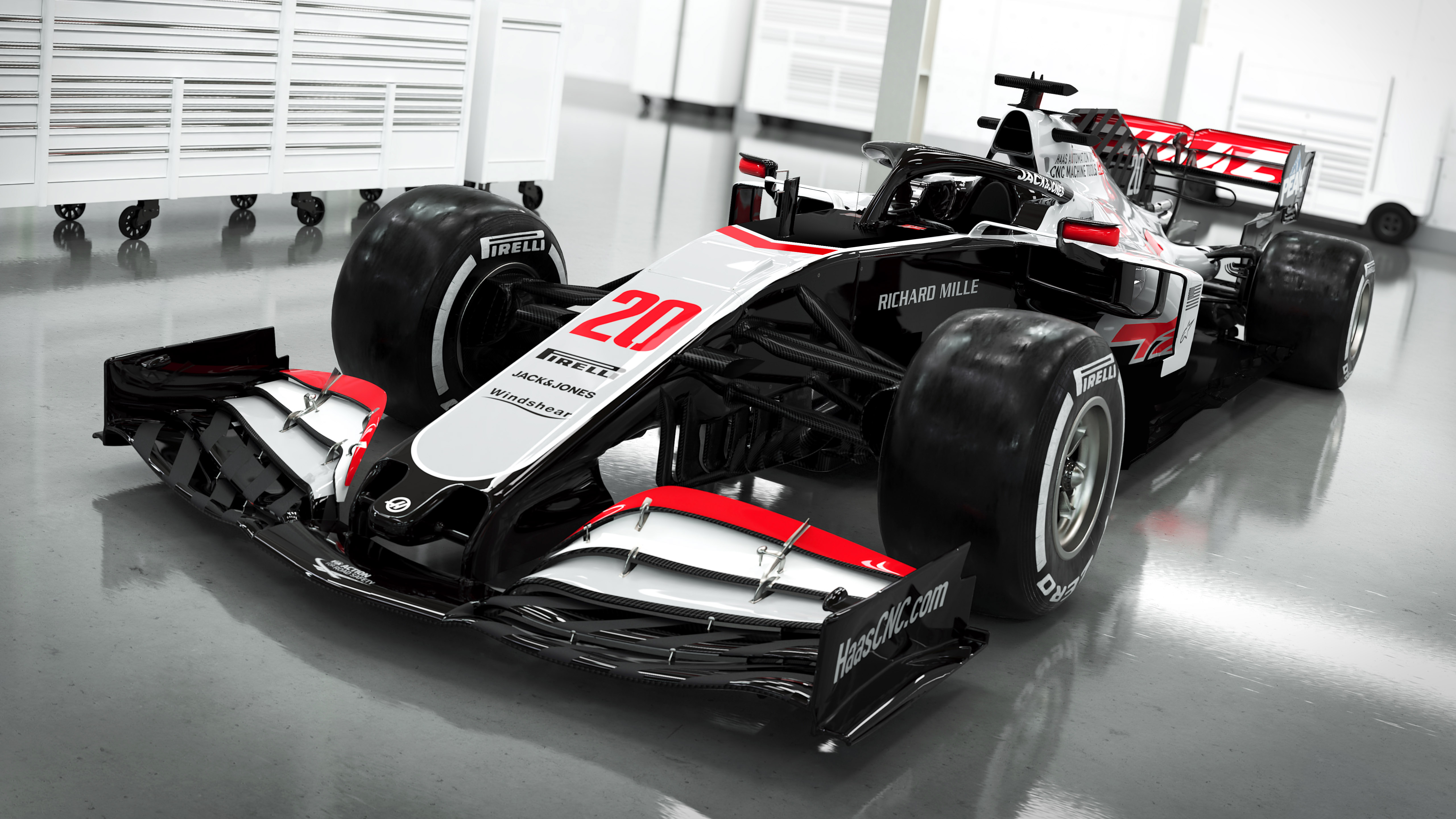 F1: Mindenki elé vágott a Haas – fotókon a 2020-as autó!