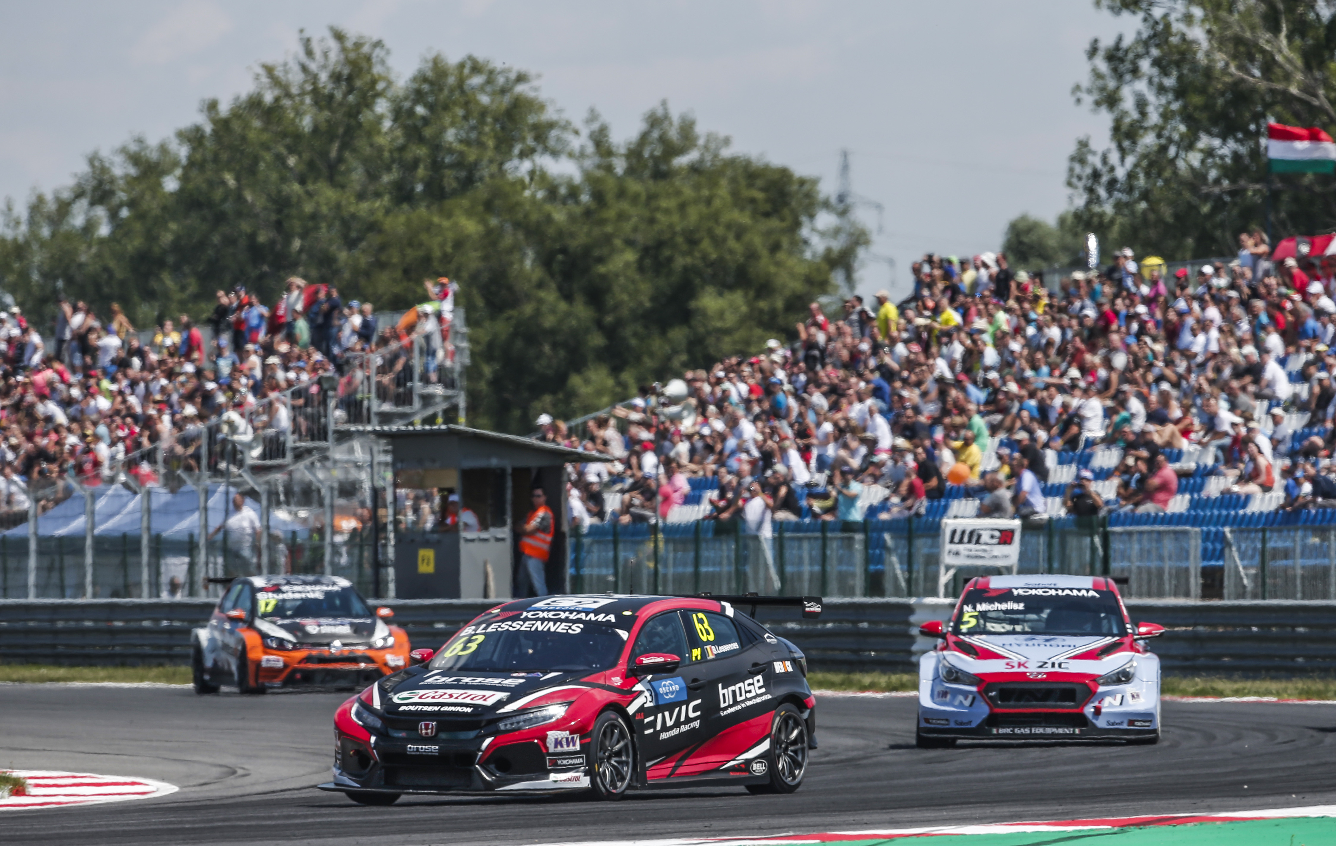 WTCR - MÜNNICHÉK GYŐZTEK, BOUTSENÉK BUKTAK: MICHELISZ NORBI KÉT PONTOT NYERT