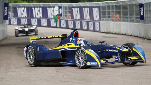 FORMULA E - BUEMI NYERT, A BAJNOKI CSATA NAGYON SZOROSSÁ VÁLT