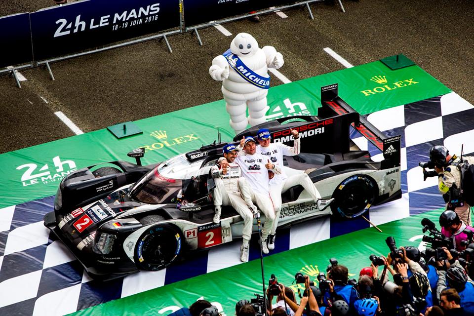 WEC - ÓRIÁSI DRÁMA UTÁN A #2-ES PORSCHE NYERTE A 84. LE MANS-I 24 ÓRÁST!