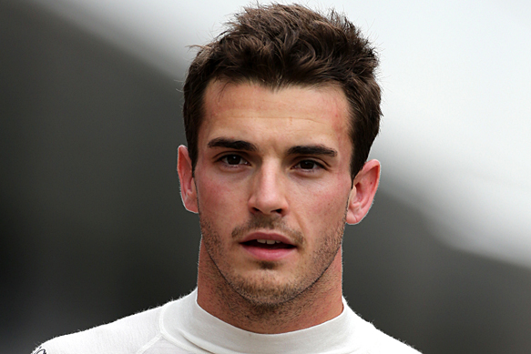 F1 - JULES BIANCHI HAMVAIT A TENGERBE SZÓRTÁK