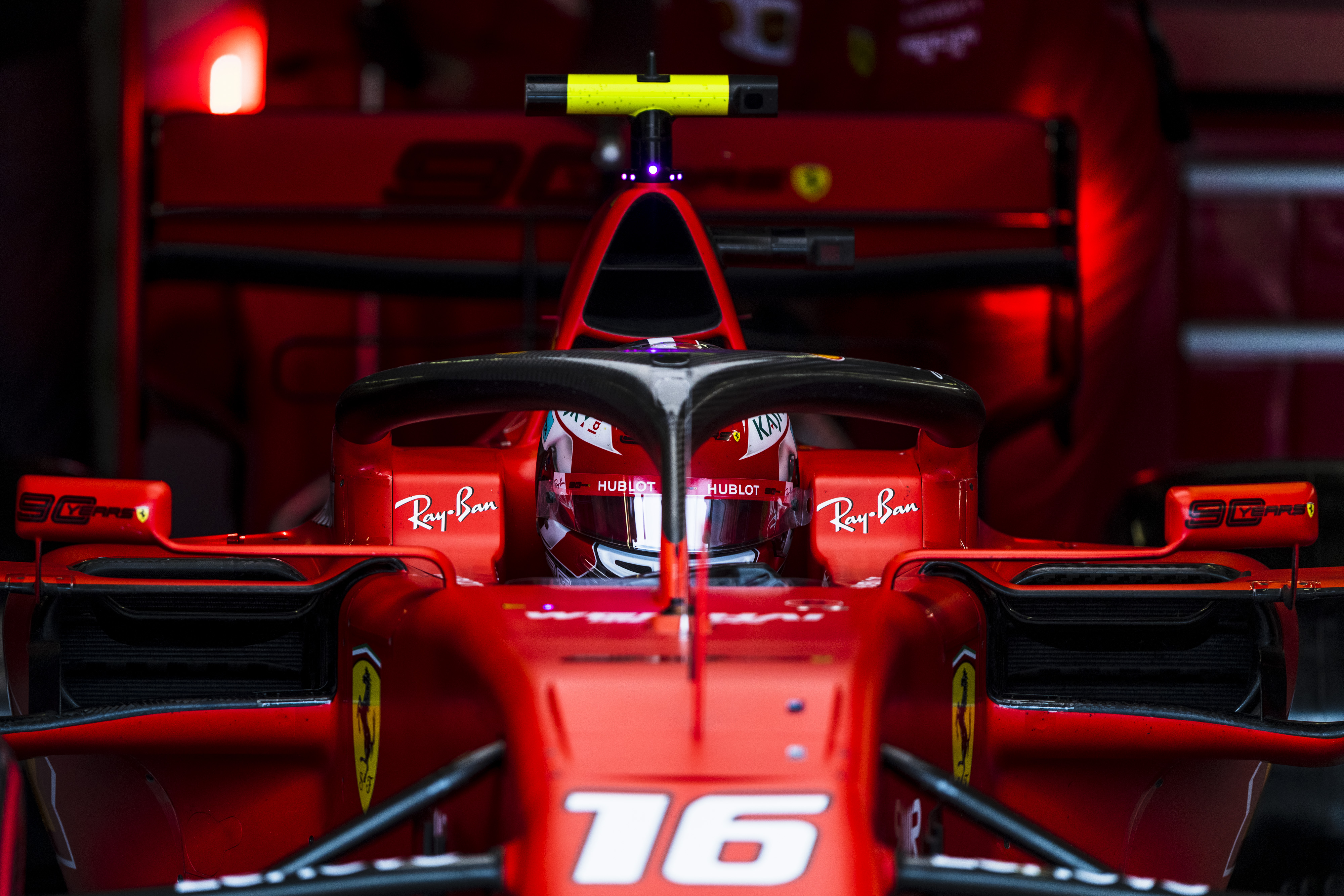 F1: Leclerc átvette a vezetést Németországban, Gasly rommá törte a Red Bullt