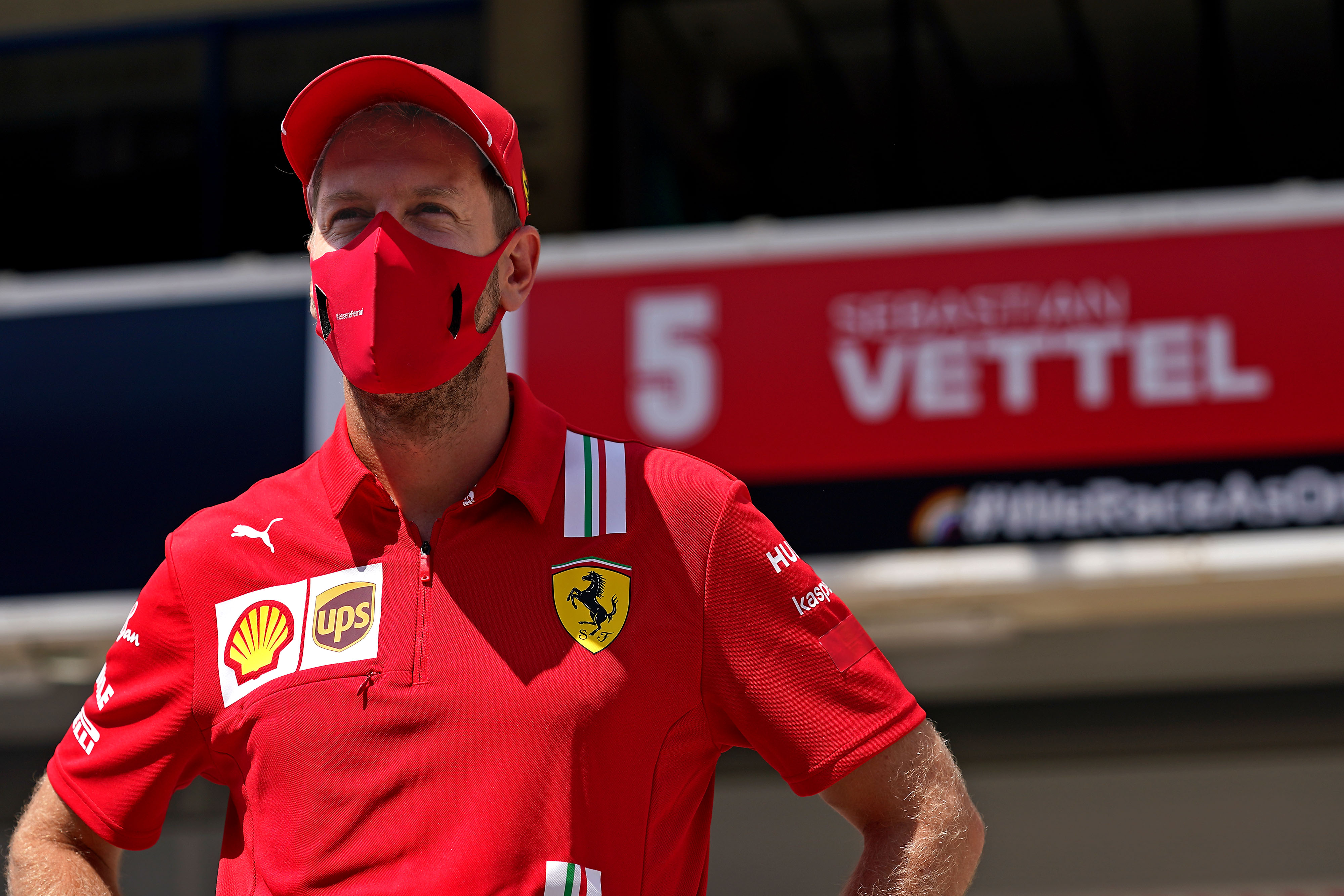 Itt a bejelentés, megvan Vettel új Formula–1-es csapata