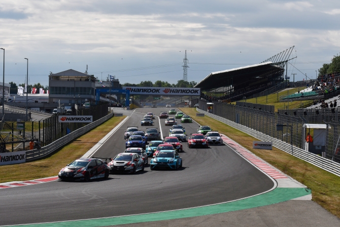 2017-2017_hungaroring_race_1---start_race1_9_1.jpg