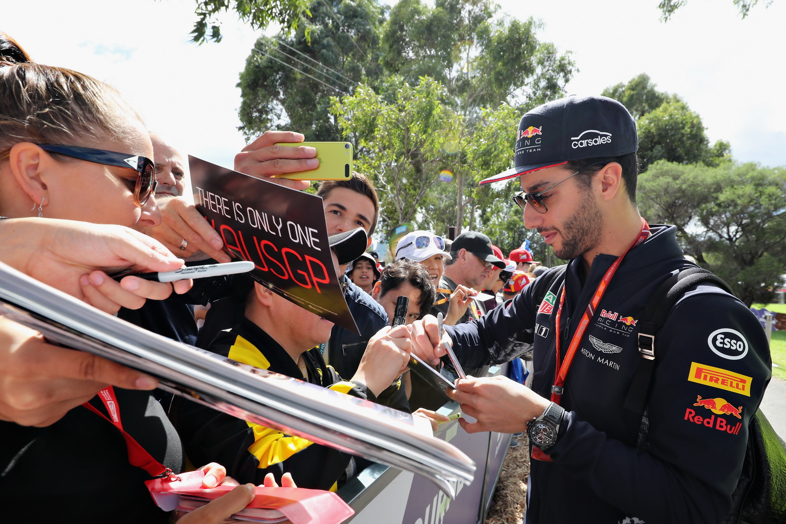 F1 - ÍME A LIBERTY MEDIA ELSŐ NAGYOBB KEZDEMÉNYEZÉSE A SZURKOLÓK FELÉ!