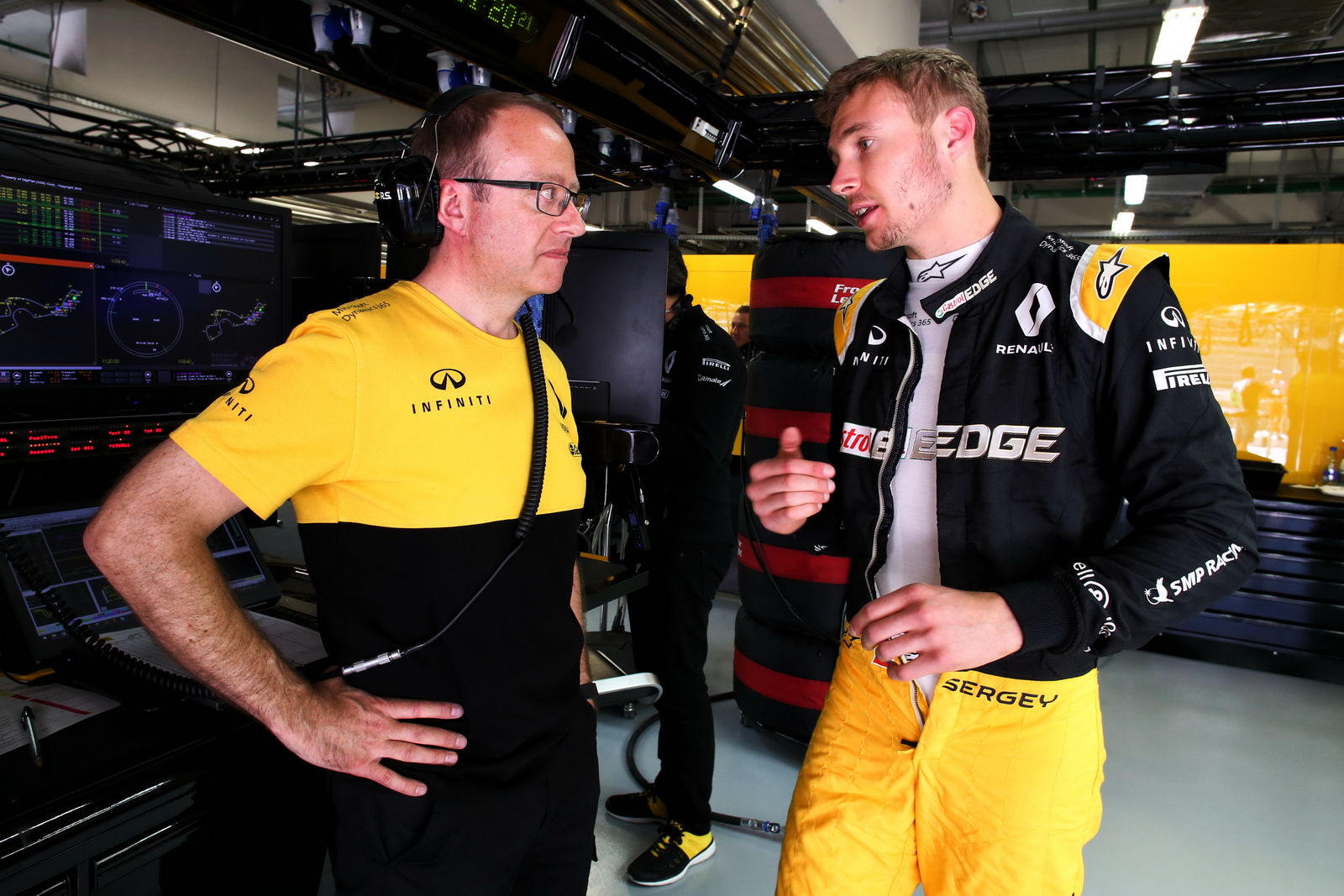 F1 - ISMÉT LEHETŐSÉGET KAP SIROTKIN A RENAULT-NÁL