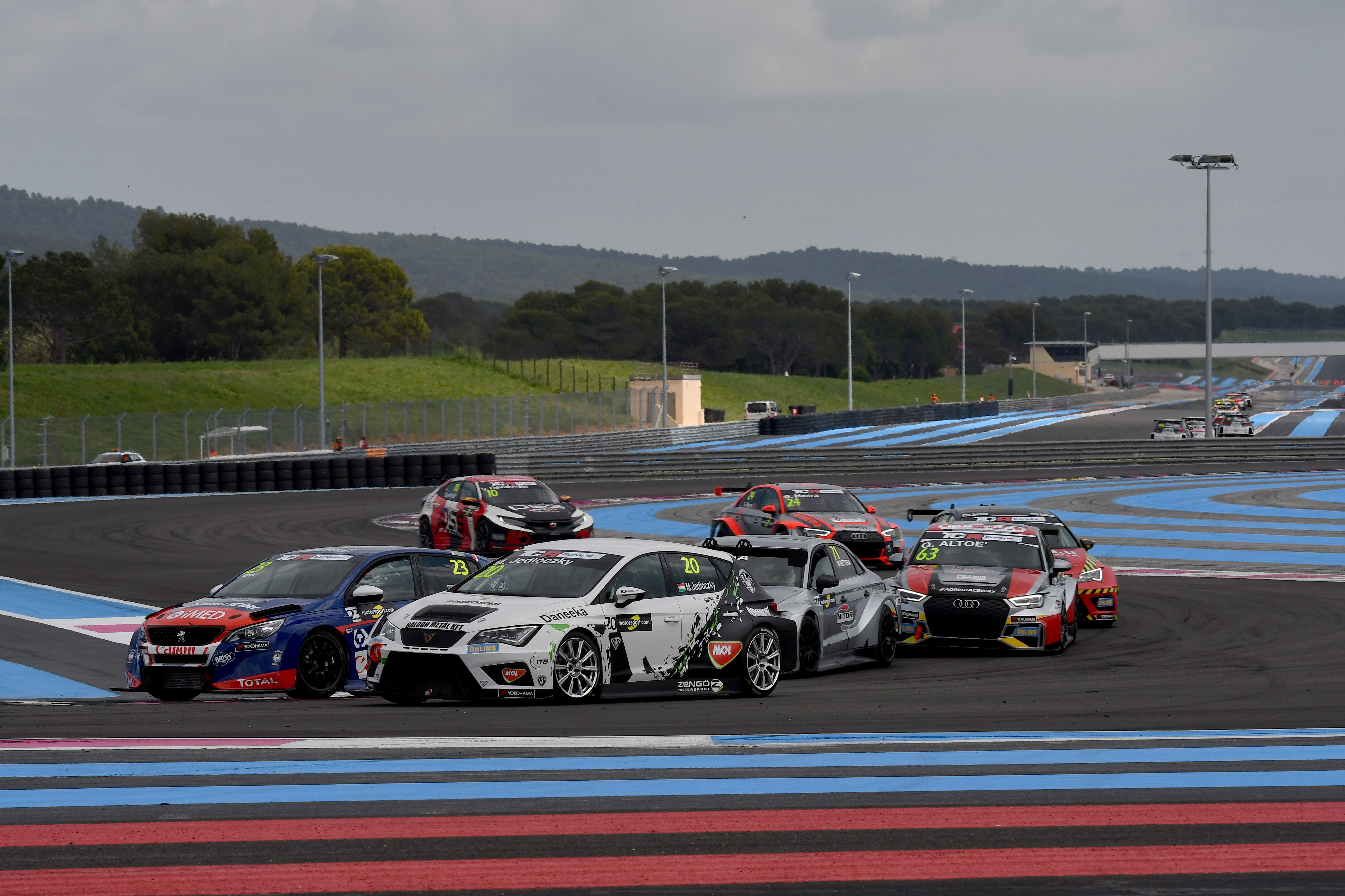 2018-2018_le_castellet_race_1---2018_tcr_europe_castellet_r1_20_mark_jedloczky_89.jpg