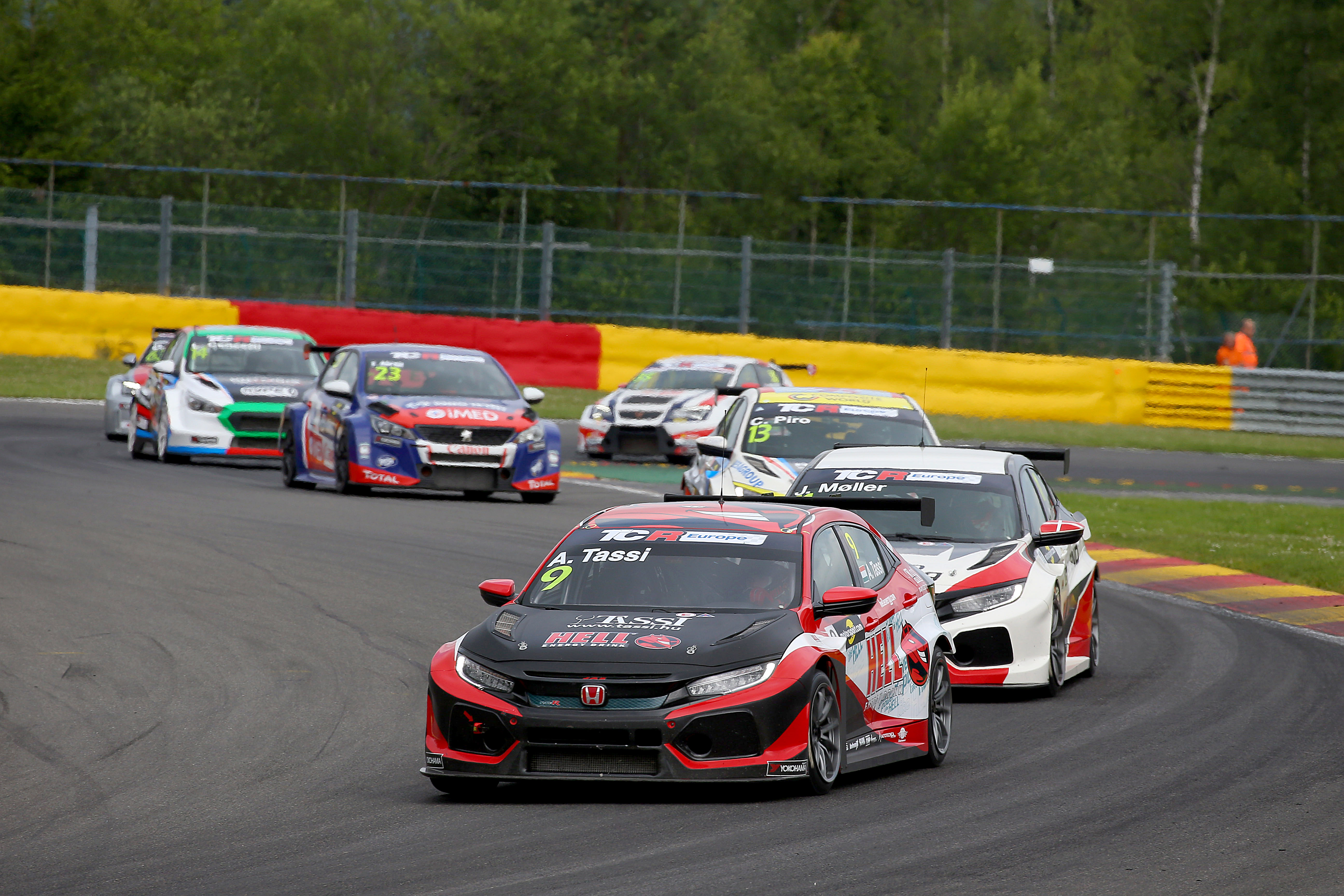 TCR - 500 KÖRÖS ENDURANCE-FUTAMOT FOGNAK RENDEZNI SPÁBAN