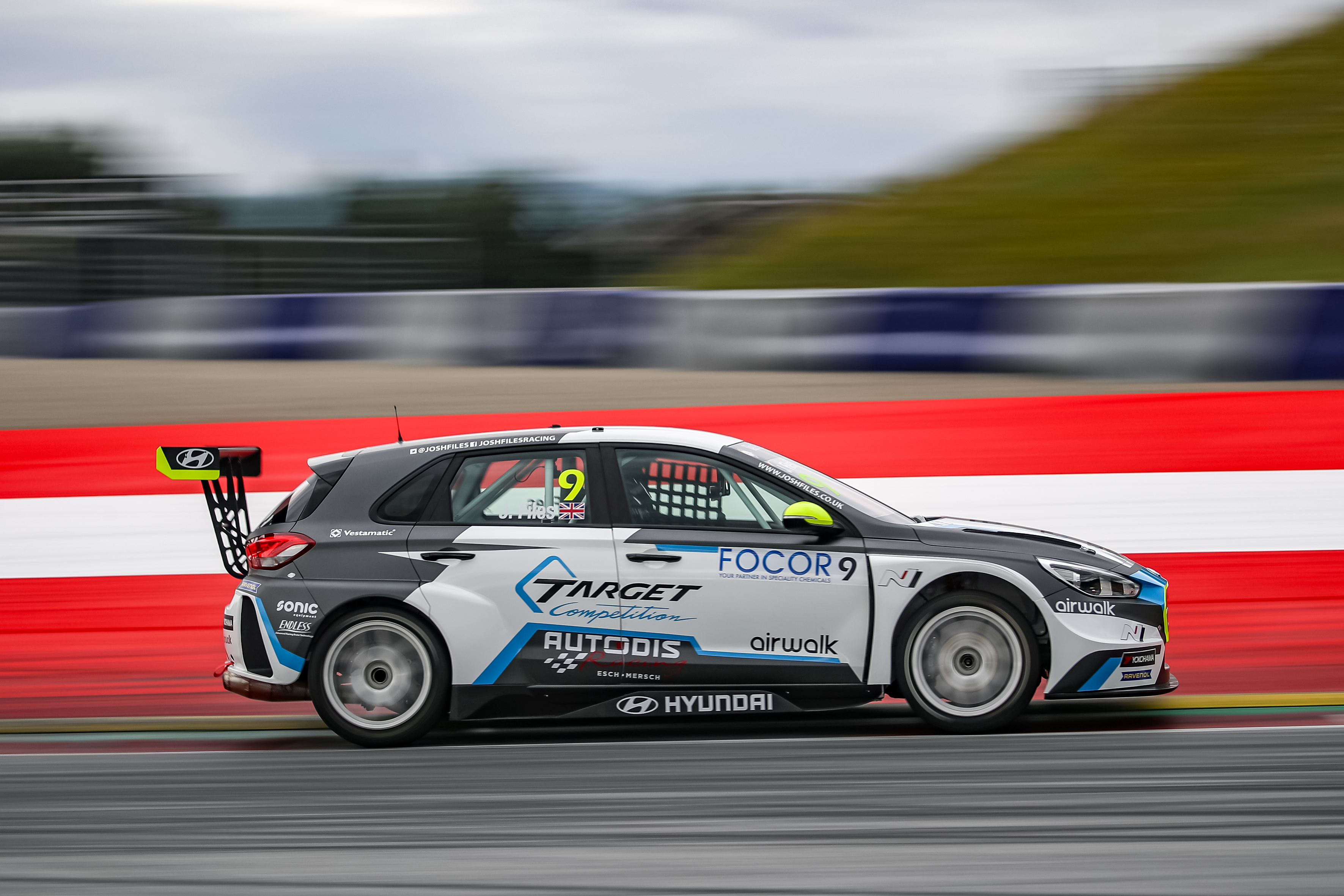 2019-2019_red_bull_ring_qualifying---2019_tcr_eur_red_bull_ring_qualifying_9_josh_files_54.jpg