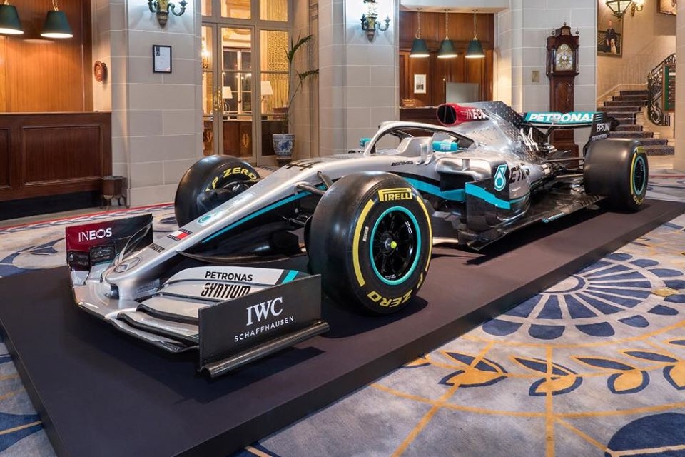 Bemutatta új F1-es festését a Mercedes