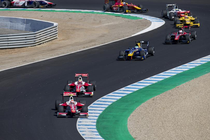 F2, GP3 - 2018-BAN A FORMA-2 ÉS A GP3 IDÉNYE IS EGY FUTAMMAL HOSSZABB LESZ