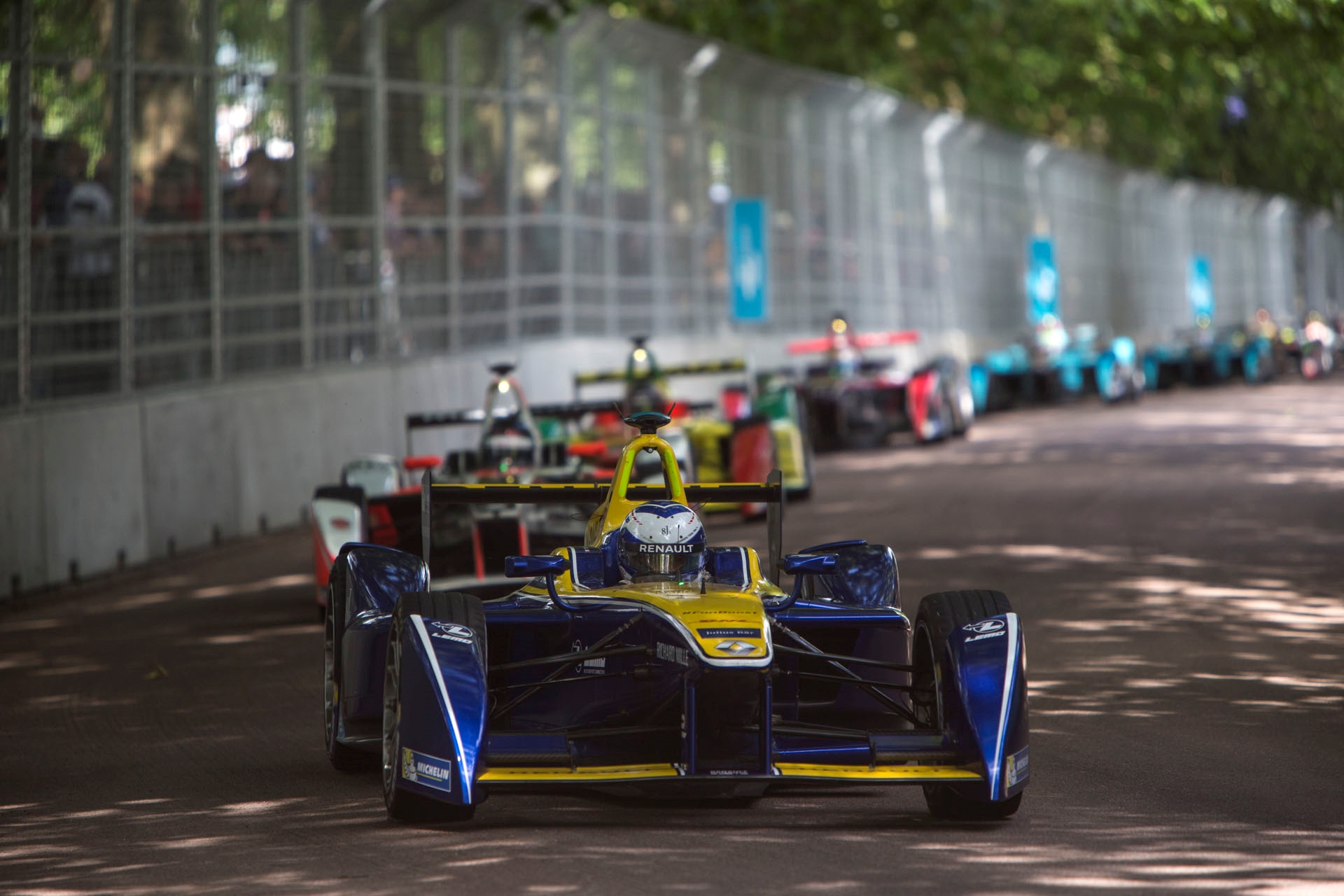 FORMULA E - ÚJABB ÜLÉSEK KELTEK EL A MEZŐNYBEN