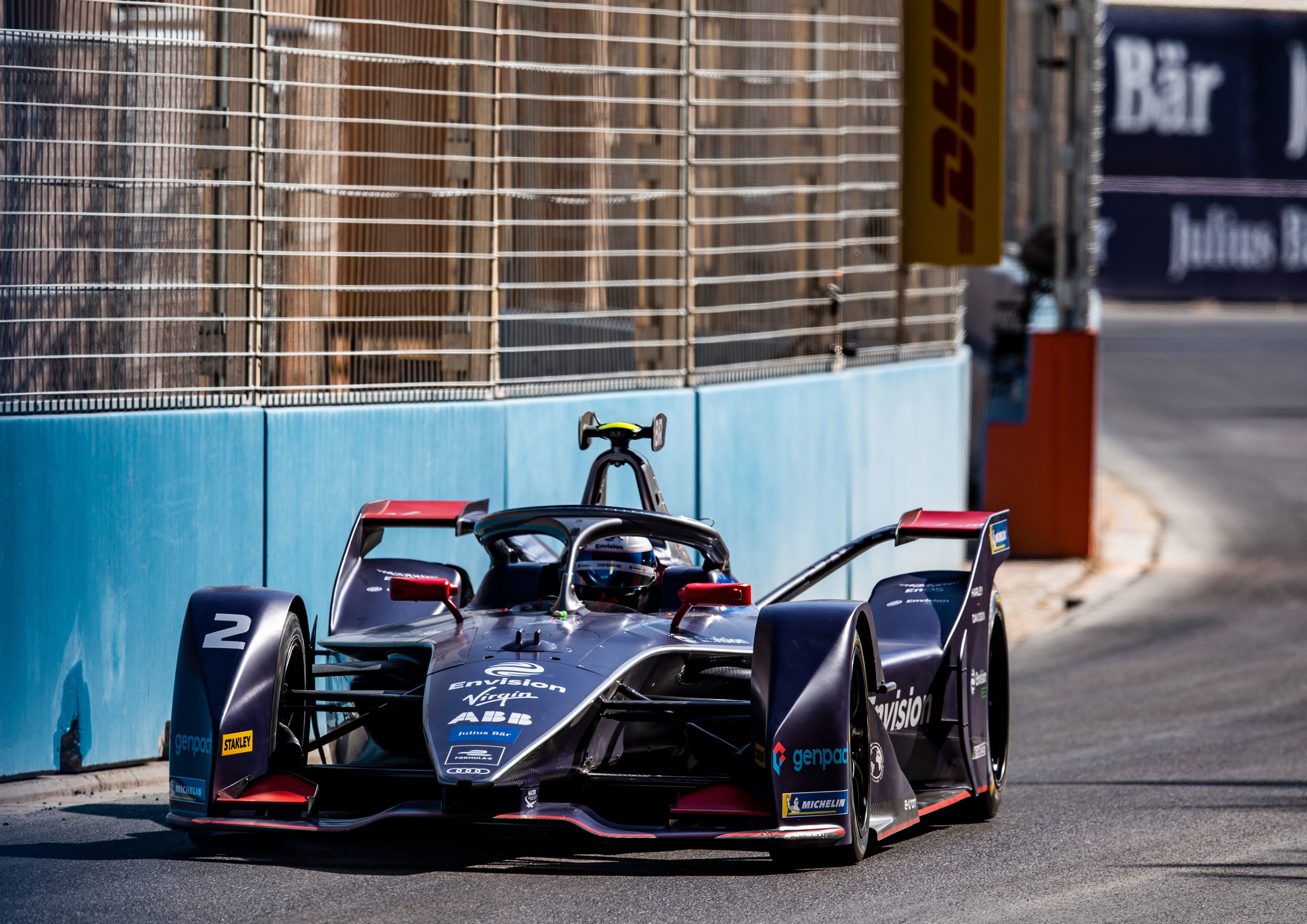 Formula-E: Bird-siker a rijádi nyitányon, első futamán dobogón a Porsche és a Mercedes is