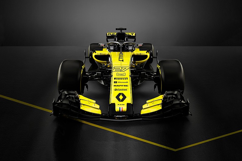 F1 - SÁRGA ÉS FEKETE KÖNTÖSBEN MUTATKOZOTT BE A 2018-AS RENAULT!