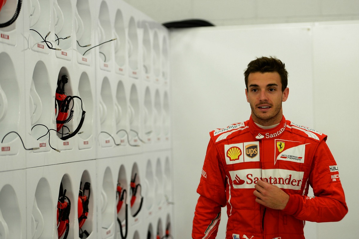 bianchi-silverstone-2014-test-ferrari.jpg