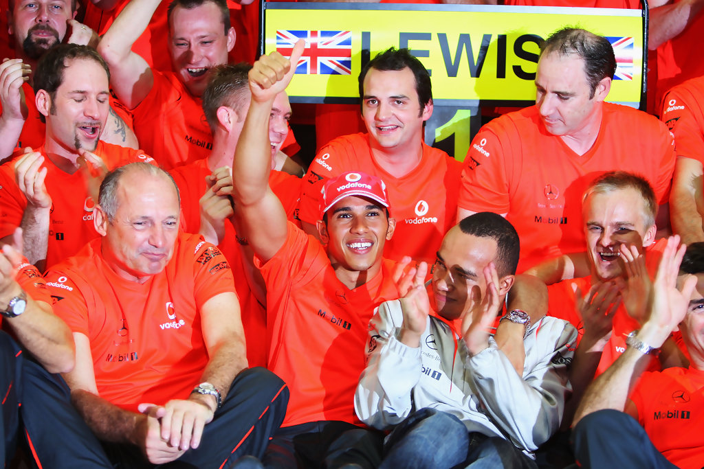 brazilian_f1_grand_prix_2c-1gvoswcsx_1.jpg