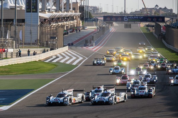 WEC - PORSCHE-GYŐZELEM A SZEZONZÁRÓN, A WEBBER - BERNHARD - HARTLEY TRIÓNAK MEGVAN A VILÁGBAJNOKI CÍM!